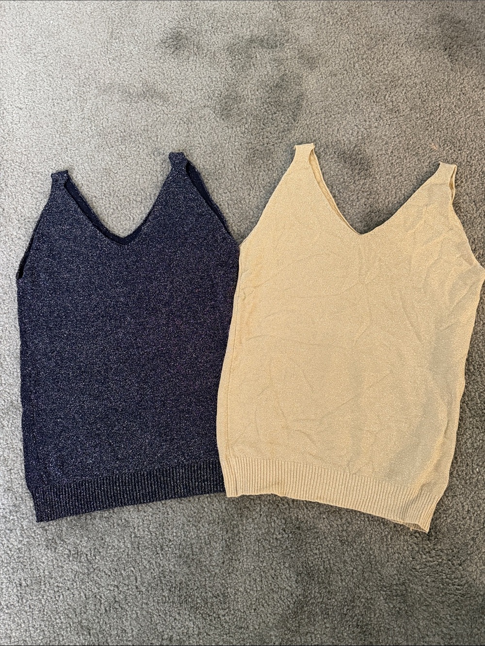 Sleeveless V-Neck Knit Tank Pair in Navy and Beige
